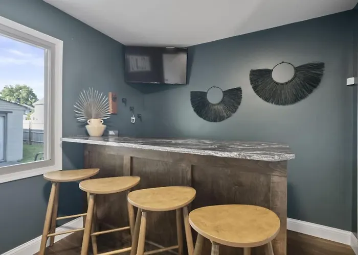 Hanford House W Hot Tub,sauna,bar *