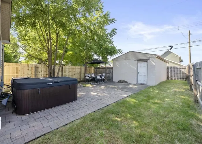 Сasa de vacaciones Hanford House W Hot Tub,sauna,bar